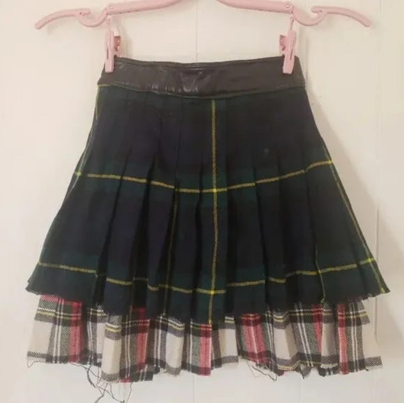 |Ragged Priest| Vintage Layered Tartan Plaid Pleated Zip Mini Skirt Grunge Punk - Picture 6 of 7